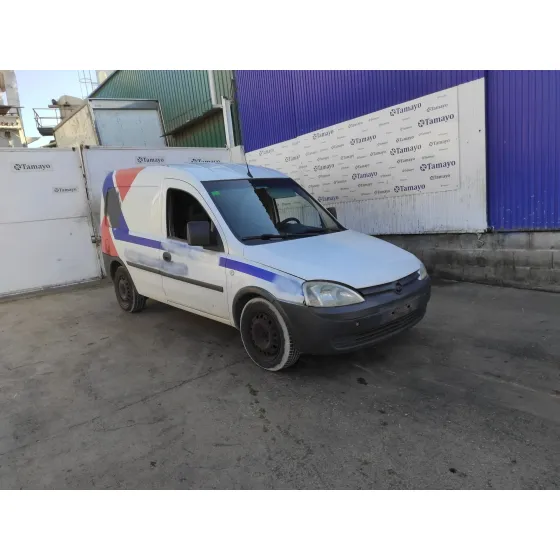 OPEL COMBO (CORSA C) '2011 CORSA C BLANCO