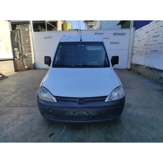 OPEL COMBO (CORSA C) '2011 CORSA C BLANCO
