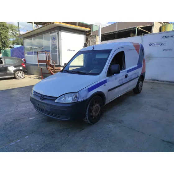 OPEL COMBO (CORSA C) '2011 CORSA C BLANCO
