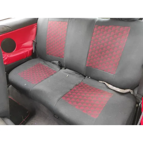 ALFA ROMEO 147 (190) '2004 1.6 T.SPARK ECO DISTINCTIVE ROJO