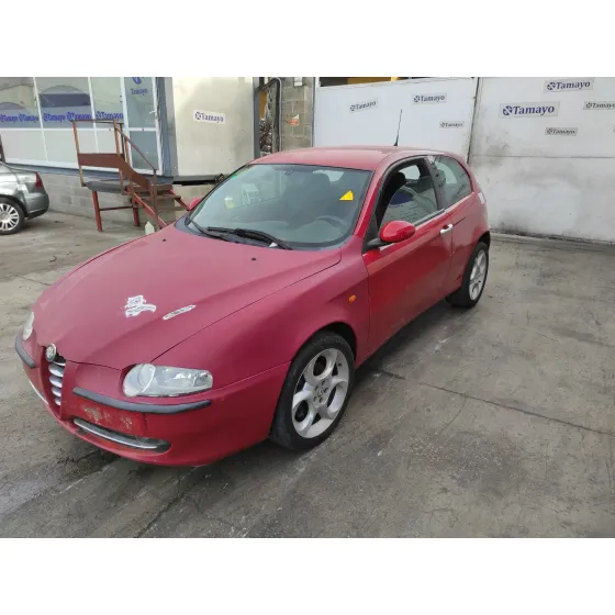 ALFA ROMEO 147 (190) '2004 1.6 T.SPARK ECO DISTINCTIVE ROJO