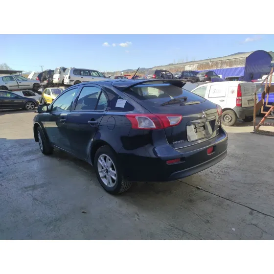MITSUBISHI LANCER BERLINA (CY0) '2009 *