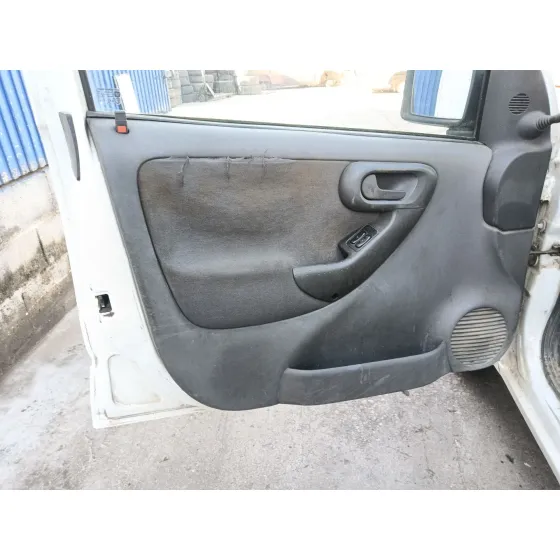 Opel COMBO TOUR 2001