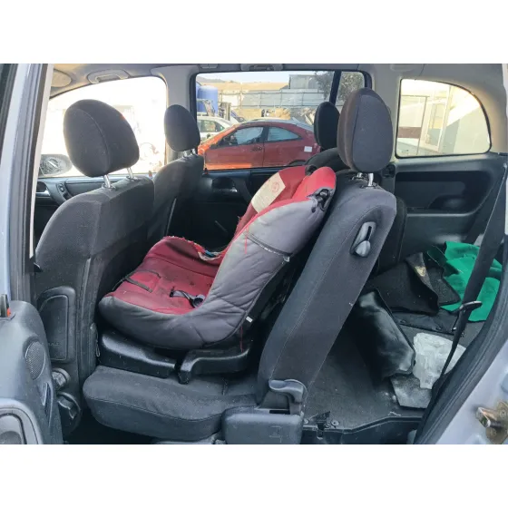 Opel ZAFIRA A MONOSPACE (T98) 2000
