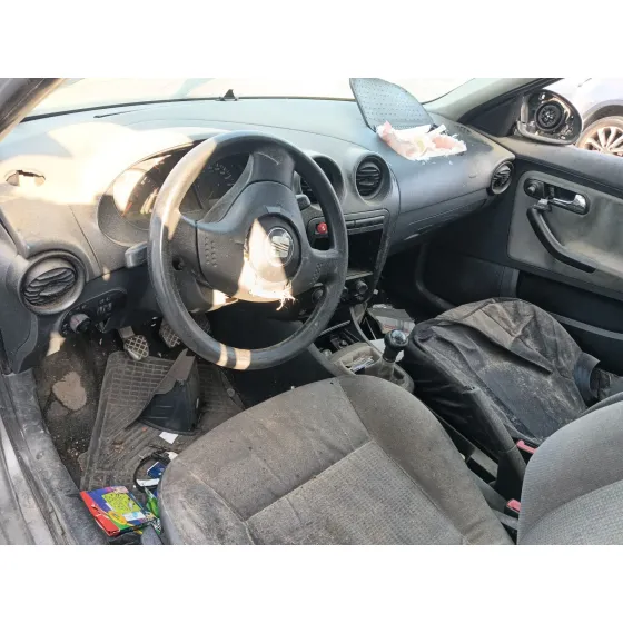 Seat IBIZA III (6L1) 2002