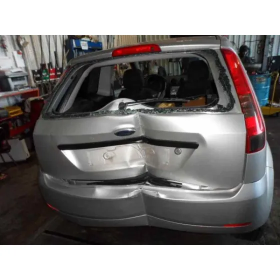 FORD FIESTA (CBK) '2004 1.4 16V CAT PLATA