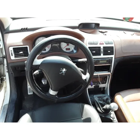 PEUGEOT 307 BERLINA (S2) '2006 * BLANCO