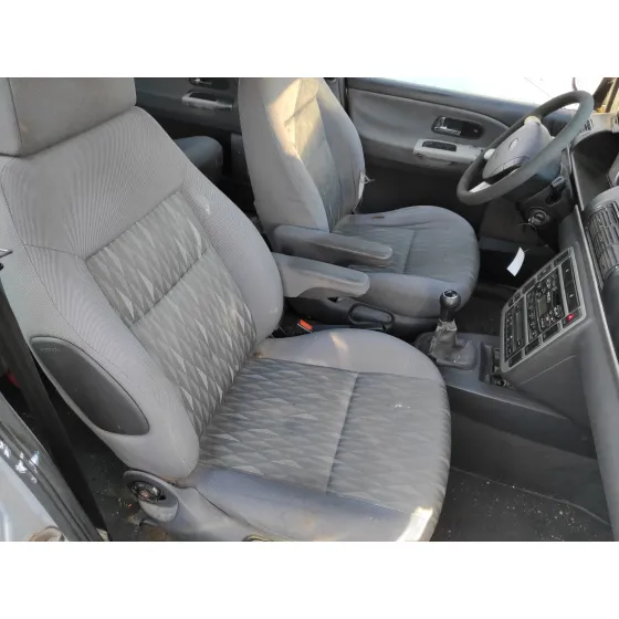 FORD GALAXY (VY) '2001 1.9 TDI CAT PLATA