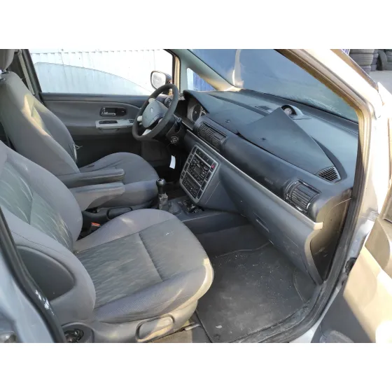 FORD GALAXY (VY) '2001 1.9 TDI CAT PLATA