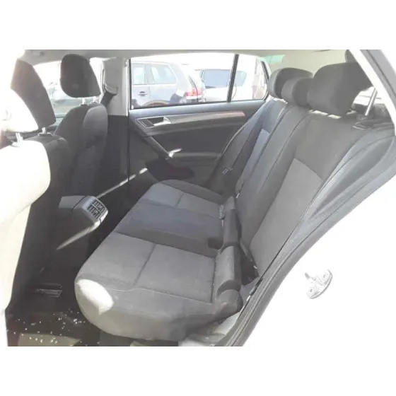 VOLKSWAGEN GOLF VII LIM. '2013 * BLANCO