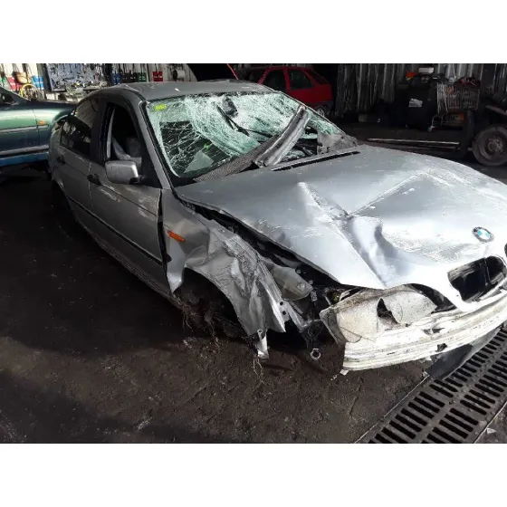 BMW SERIE 3 BERLINA (E46) '2002 2.0 16V PLATA