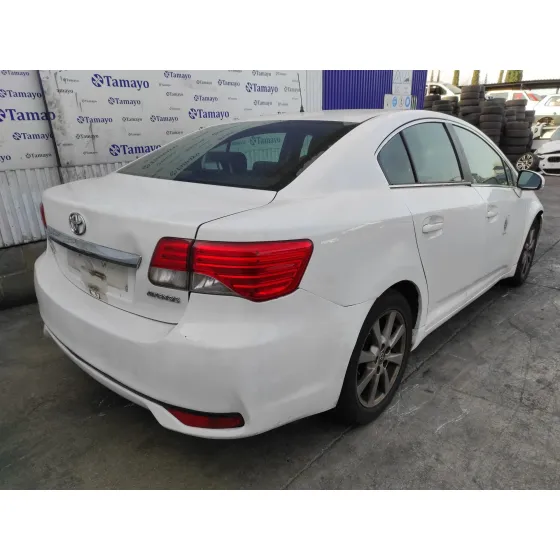 TOYOTA AVENSIS (T27) '2012 2.0 D-4D CAT BLANCO