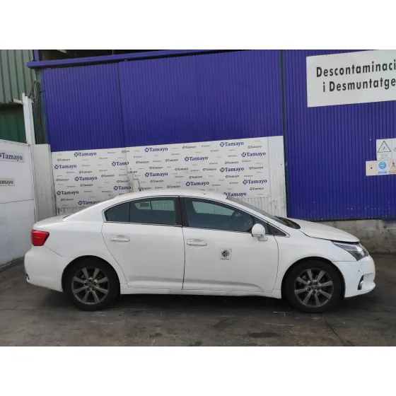TOYOTA AVENSIS (T27) '2012 2.0 D-4D CAT BLANCO