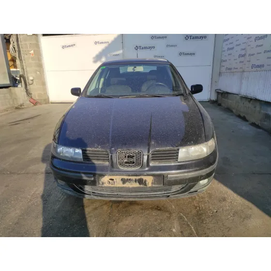 SEAT LEON (1M1) '2002 * NEGRO