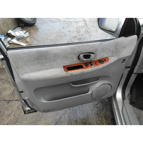 KIA CARNIVAL II '2005 2.9 CRDI CAT PLATA