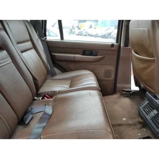 LAND ROVER RANGE ROVER (LP) '1996 2.5 TURBODIESEL TERRACOTA