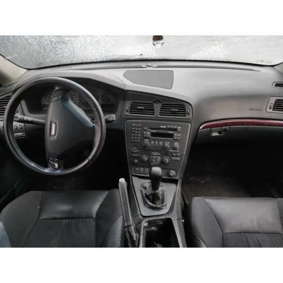 VOLVO S60 BERLINA '2002 D5 PLATA