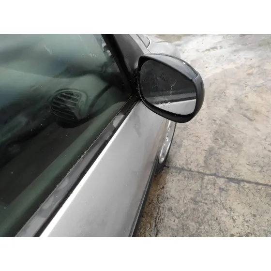 PEUGEOT 206 BERLINA '2001 1.9 DIESEL PLATA
