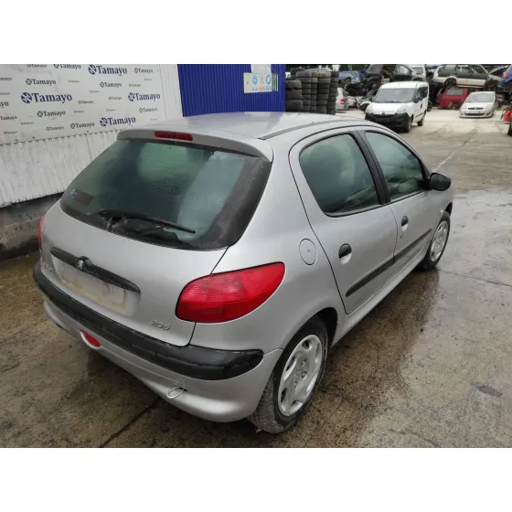 PEUGEOT 206 BERLINA '2001 1.9 DIESEL PLATA