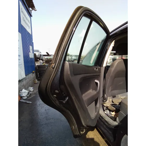 VOLKSWAGEN GOLF PLUS (5M1) '2007 1.6 NEGRO