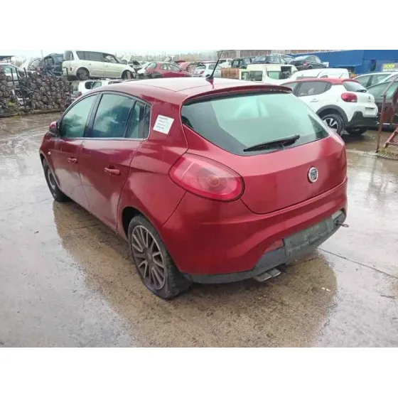 FIAT BRAVO (198) '2008 * ROJO