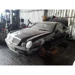MERCEDES-BENZ CLASE CLK (W208) COUPE MERCEDES CLASE CLK (W208) COUPE '1998 320 (208.365) AZUL 1999