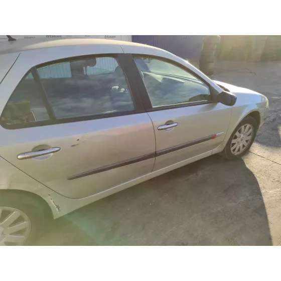 RENAULT LAGUNA II (BG0) '2003 2.0 GRIS