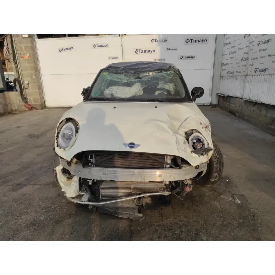 BMW MINI (F56) '2016 * CRUDO
