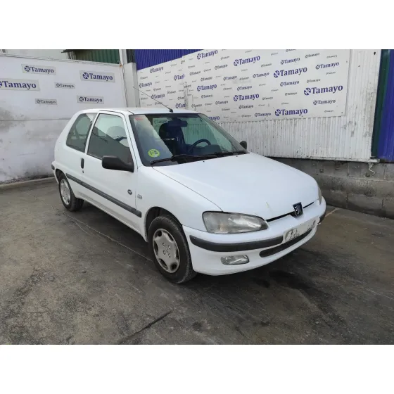 PEUGEOT 106 (S2) '2001 1.1 BLANCO