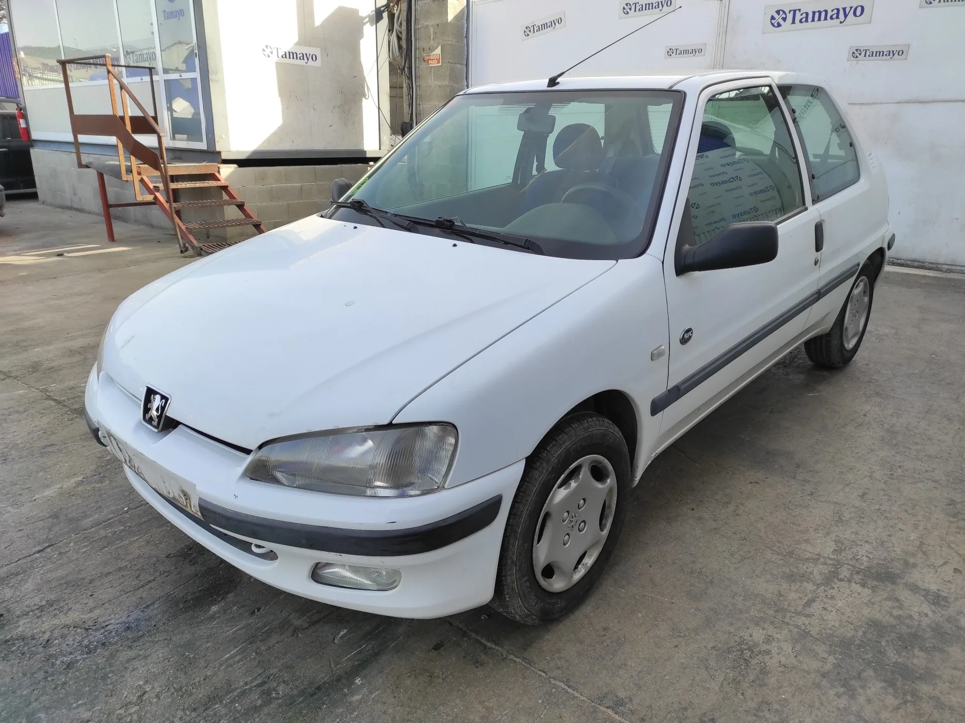 PEUGEOT 106 (S2) '2001 1.1 BLANCO
