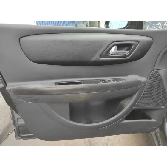 CITROEN C4 BERLINA '2005 1.4 16V NEGRO
