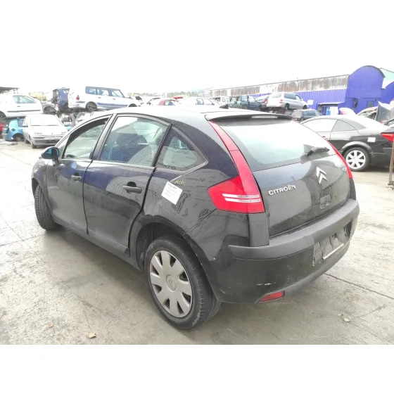 CITROEN C4 BERLINA '2005 1.4 16V NEGRO
