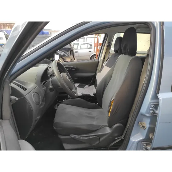 FIAT PUNTO BERLINA (188) '2007 * AZUL CLARITO