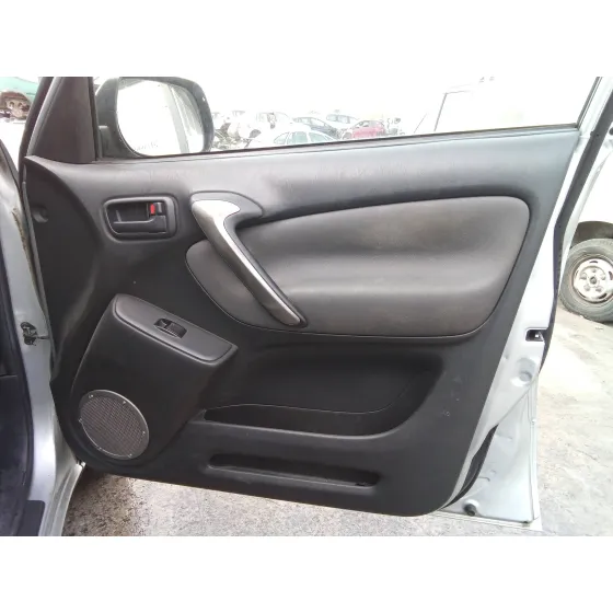 TOYOTA RAV 4 (A2) '2003 1.8 16V CAT PLATA