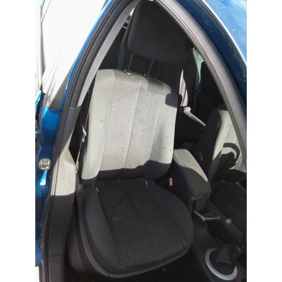 RENAULT MEGANE II BERLINA 3P '2007 1.5 DCI DIESEL AZUL ELECTRICO
