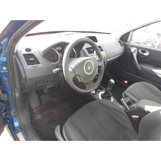 RENAULT MEGANE II BERLINA 3P '2007 1.5 DCI DIESEL AZUL ELECTRICO