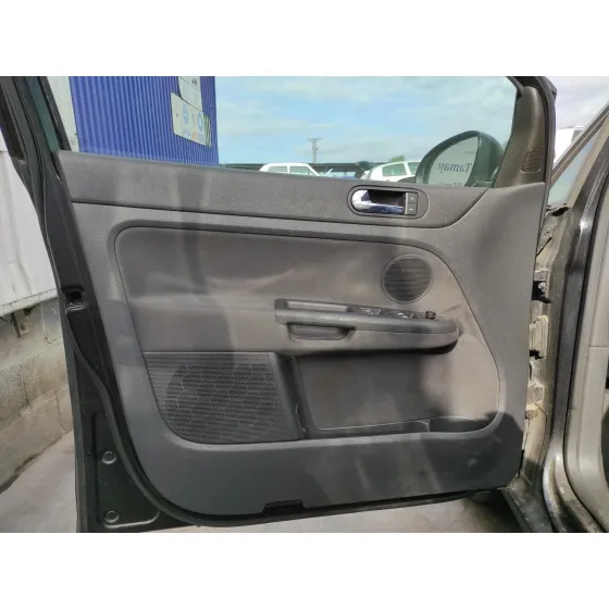 VOLKSWAGEN GOLF PLUS (5M1) '2005 1.6 16V FSI NEGRO