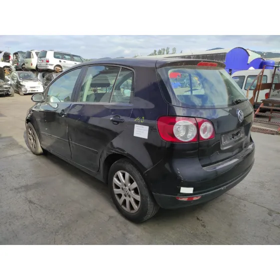VOLKSWAGEN GOLF PLUS (5M1) '2005 1.6 16V FSI NEGRO