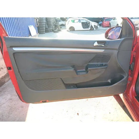 Volkswagen GOLF V (1K1) 2003