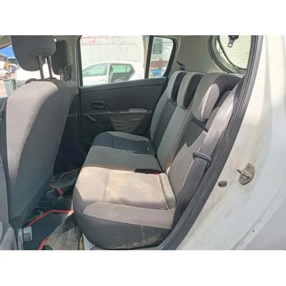 RENAULT CLIO III '2011 * BLANCO
