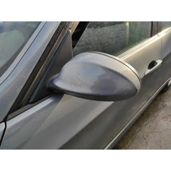 BMW SERIE 3 BERLINA (E90) '2005 2.0 16V DIESEL GRIS