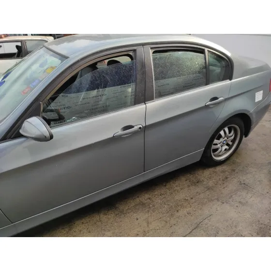 BMW SERIE 3 BERLINA (E90) '2005 2.0 16V DIESEL GRIS