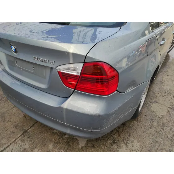 BMW SERIE 3 BERLINA (E90) '2005 2.0 16V DIESEL GRIS