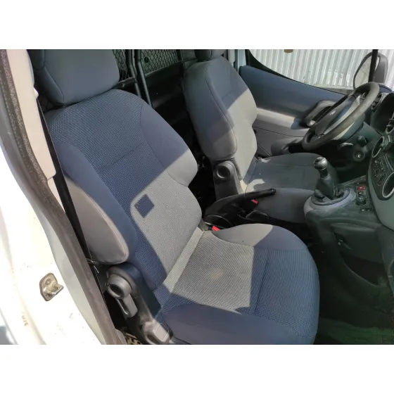 PEUGEOT PARTNER KASTEN '2010 1.6 16V HDI CAT BLANCO