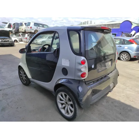 SMART MICRO COMPACT CAR '2002 600CC BEIGE_NEGRO_GRIS