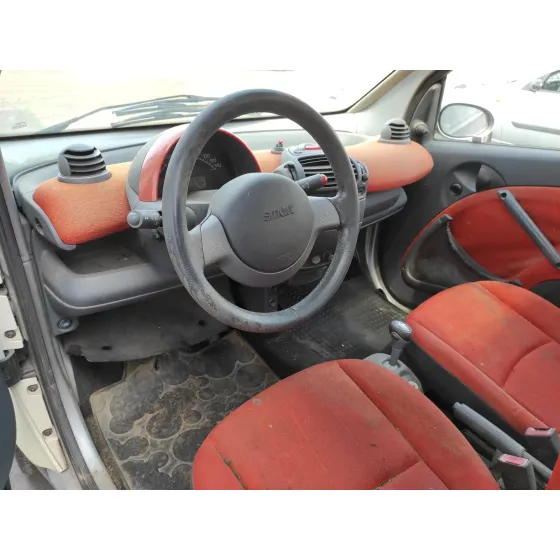SMART MICRO COMPACT CAR '2002 600CC BEIGE_NEGRO_GRIS