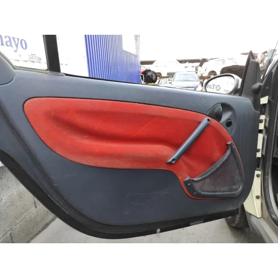 SMART MICRO COMPACT CAR '2002 600CC BEIGE_NEGRO_GRIS