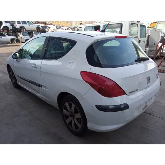 PEUGEOT 308 '2008 1.6 16V HDI BLANCO