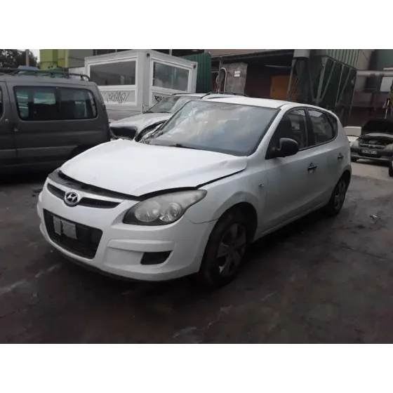 HYUNDAI I30 '2009 CLASSIC BLANCO