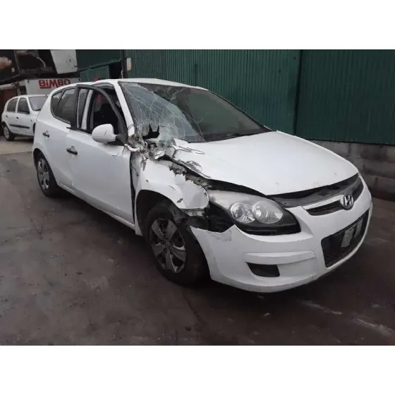 HYUNDAI I30 '2009 CLASSIC BLANCO